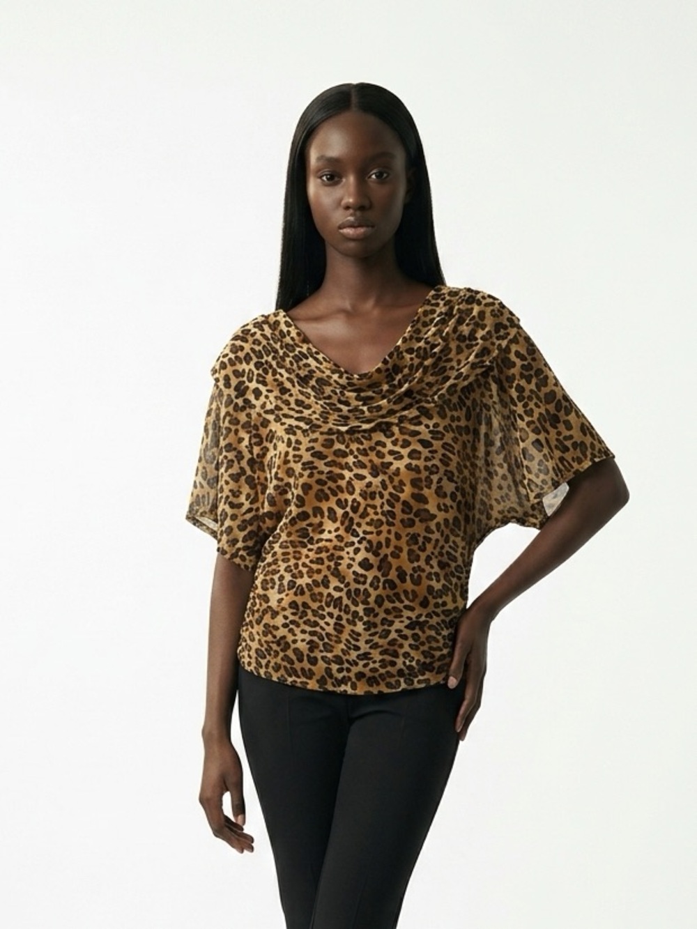 Isabella Rodriguez Tunic.   LTOP389